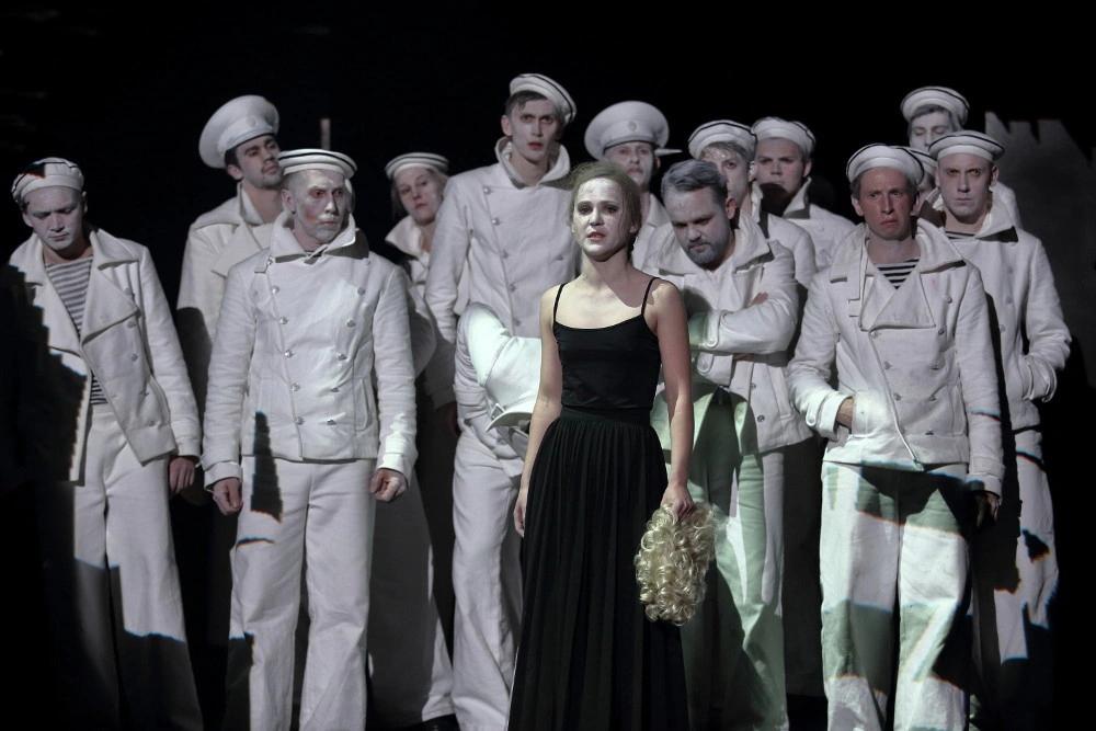 Event image ОПТИМИСТИЧЕСКАЯ ТРАГЕДИЯ. ПРОЩАЛЬНЫЙ БАЛ